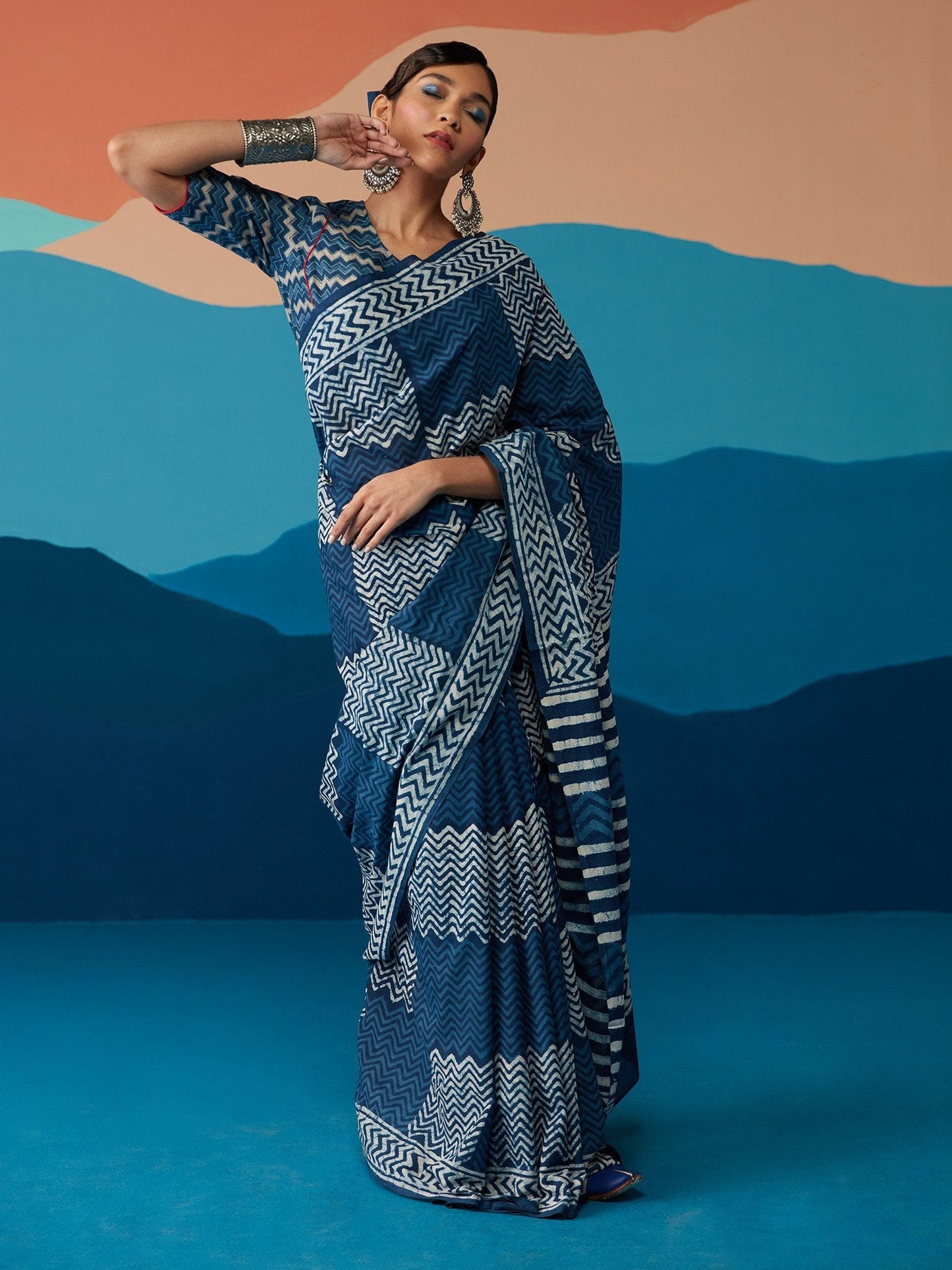 Likha Indigo Saga Blue Cotton Hand block Print Bagru Saree with Unstitched Blouse LIKSAR60 (Free Size)