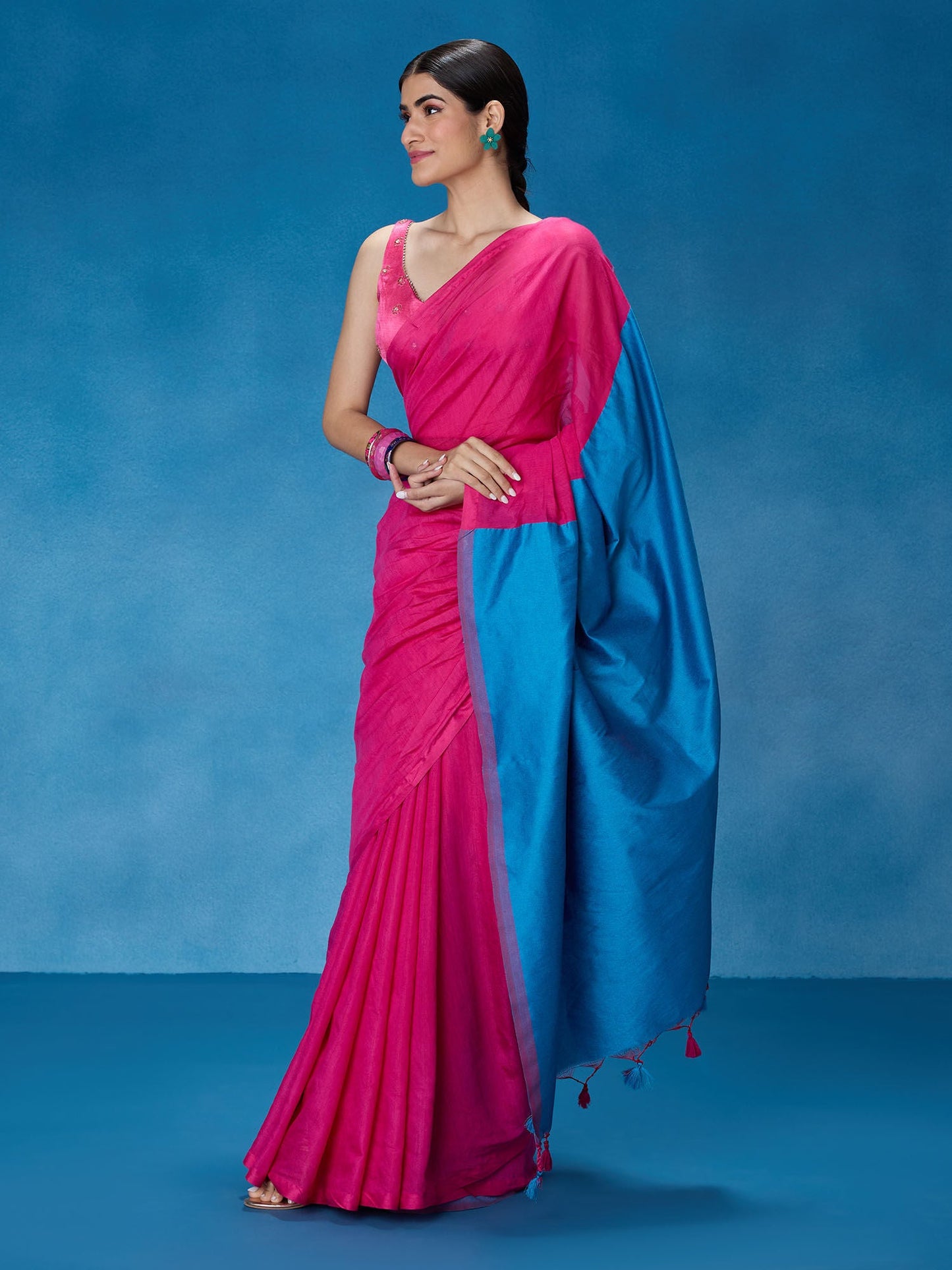 Likha Pink Viscose Blend Solid Colorblock Saree with Unstitched Blouse LIKSAR113 (Free Size)