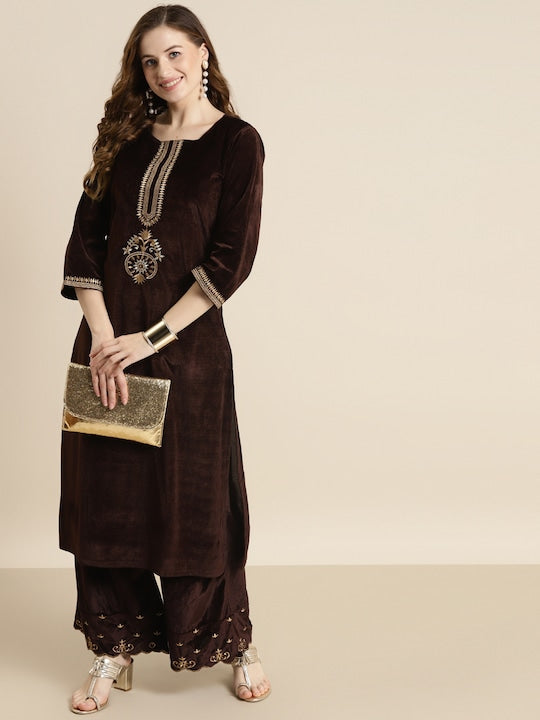 Shae by Sassafras Women Brown & Gold-Toned Ethnic Motifs Embroidered Velvet Kurta