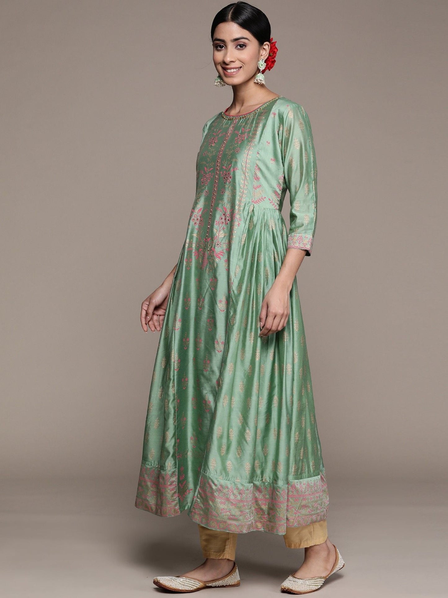 ISHIN Womens Silk Blend Mint Green Embellished Anarkali Kurta