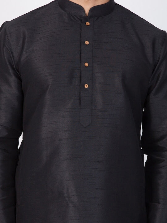 Vastramay Men Black Thread Work Kurta