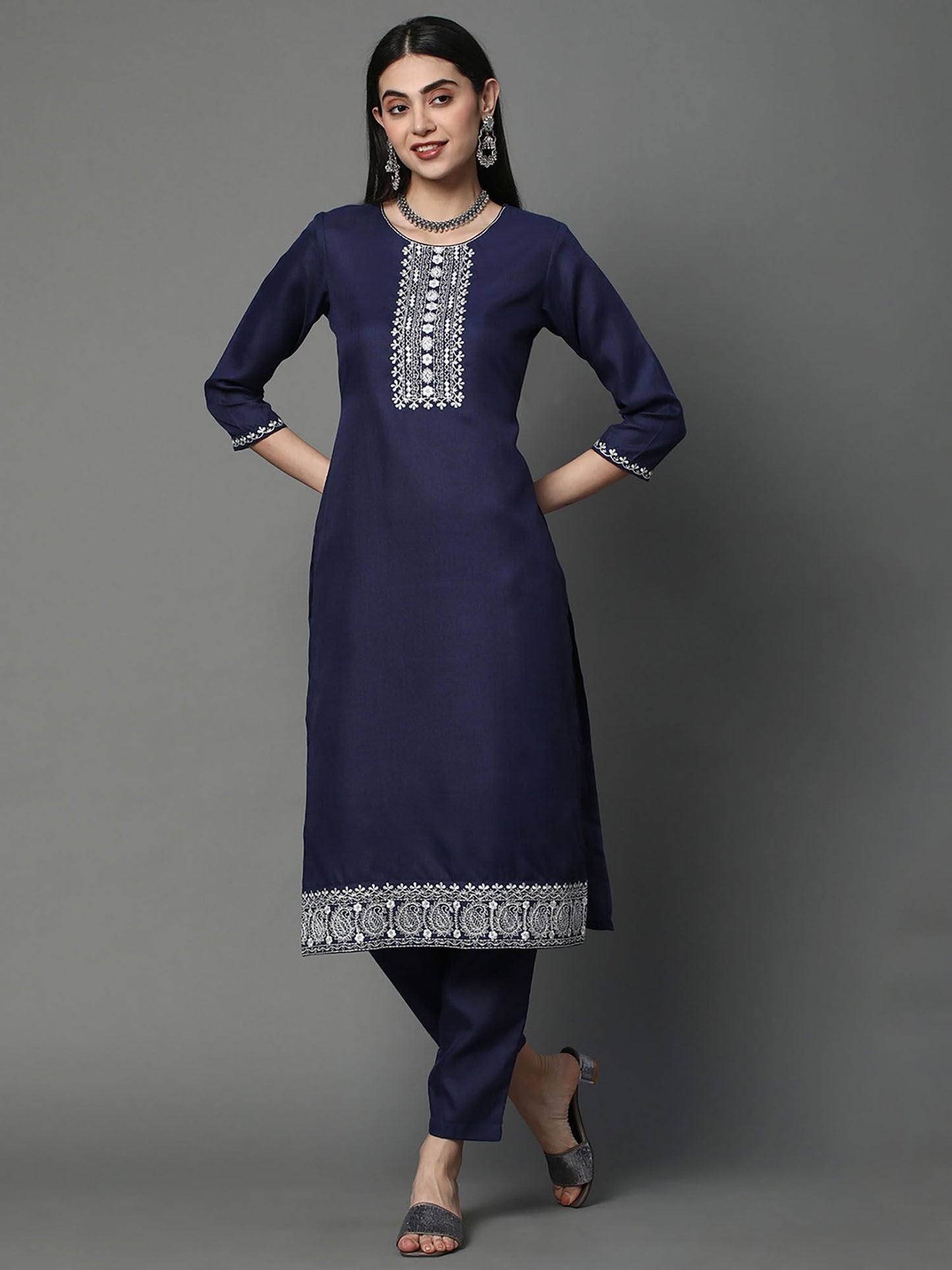 Heeposh Navy Blue Embroidered Kurta with Scallop Dupatta (Set of 3)