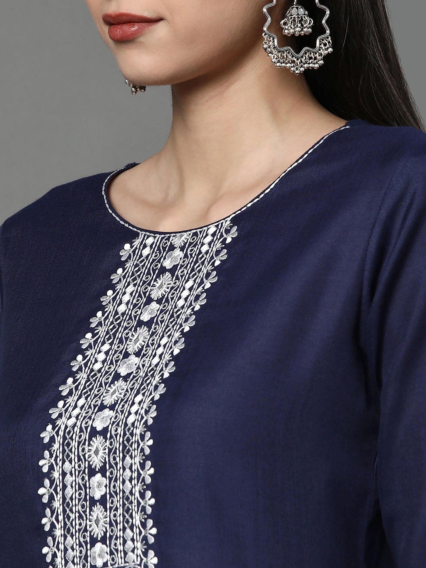 Heeposh Navy Blue Embroidered Kurta with Scallop Dupatta (Set of 3)