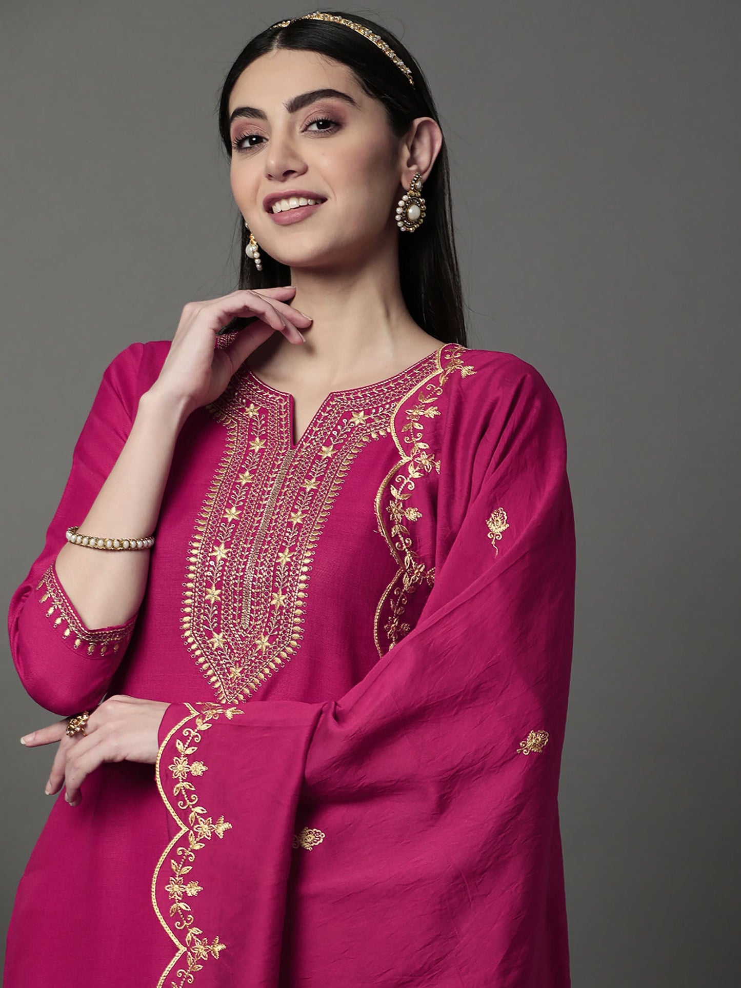 Heeposh Pink Embroidered Kurta with Scallop Dupatta (Set of 3)