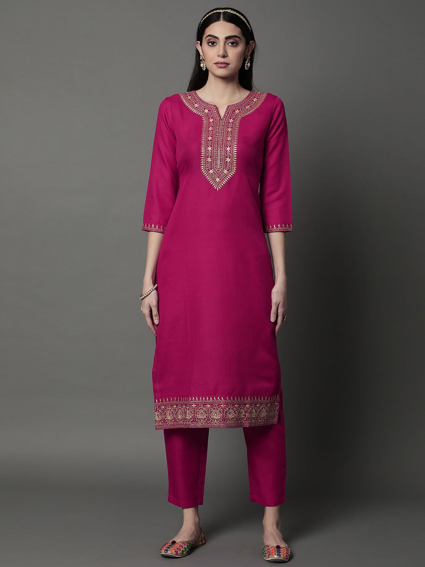 Heeposh Pink Embroidered Kurta with Scallop Dupatta (Set of 3)