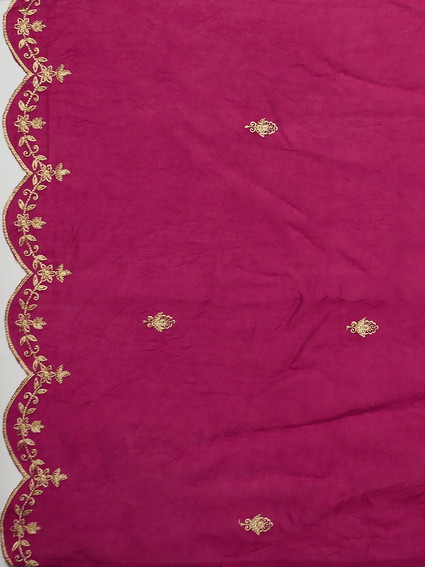 Heeposh Pink Embroidered Kurta with Scallop Dupatta (Set of 3)