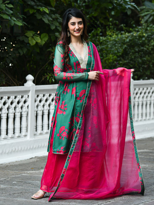 Urbanstree Silky Suit (Set of 3)