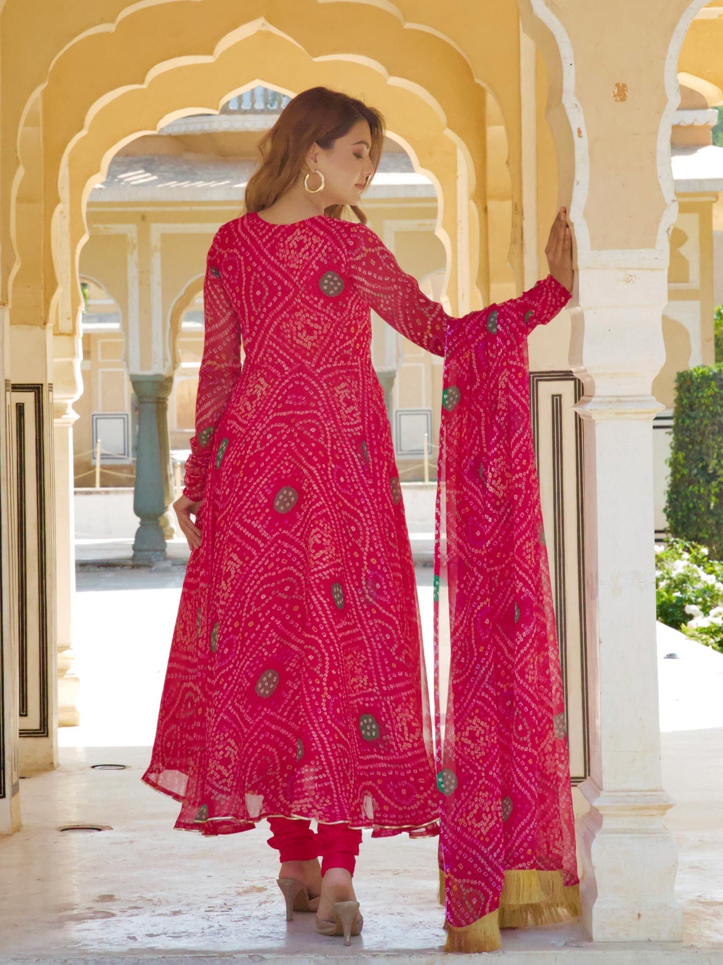 ONEWE INDIA Gulmani Bandhani Set (Set of 3)