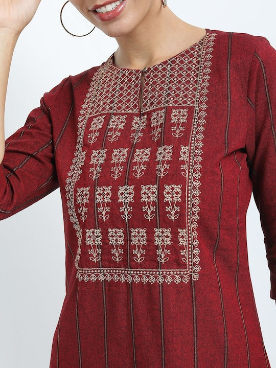 Vishudh Women Maroon Embroidered Yoke Design Straight Kurta