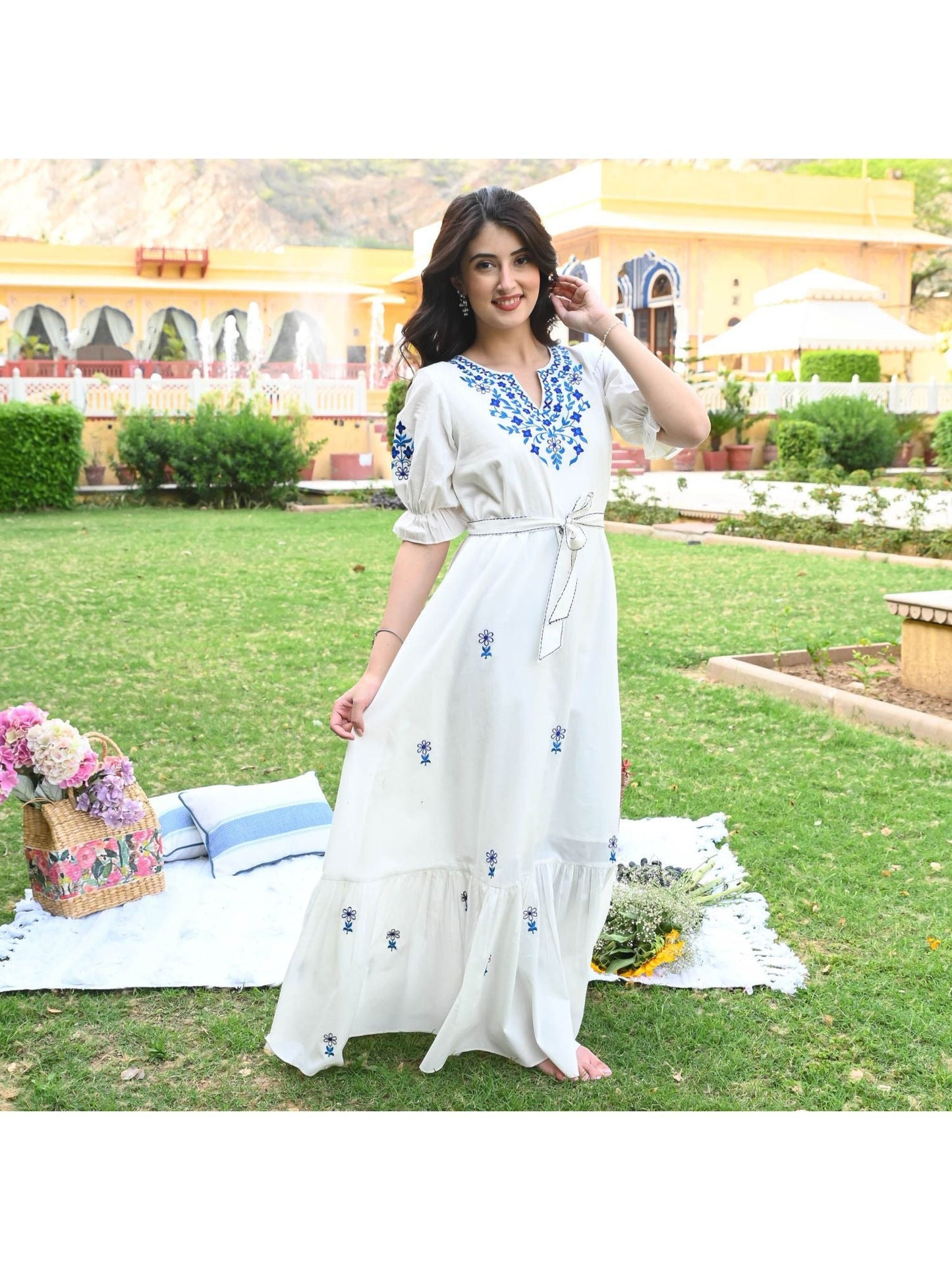 Urbanstree White Maxi Dress With Belt (Set of 2)