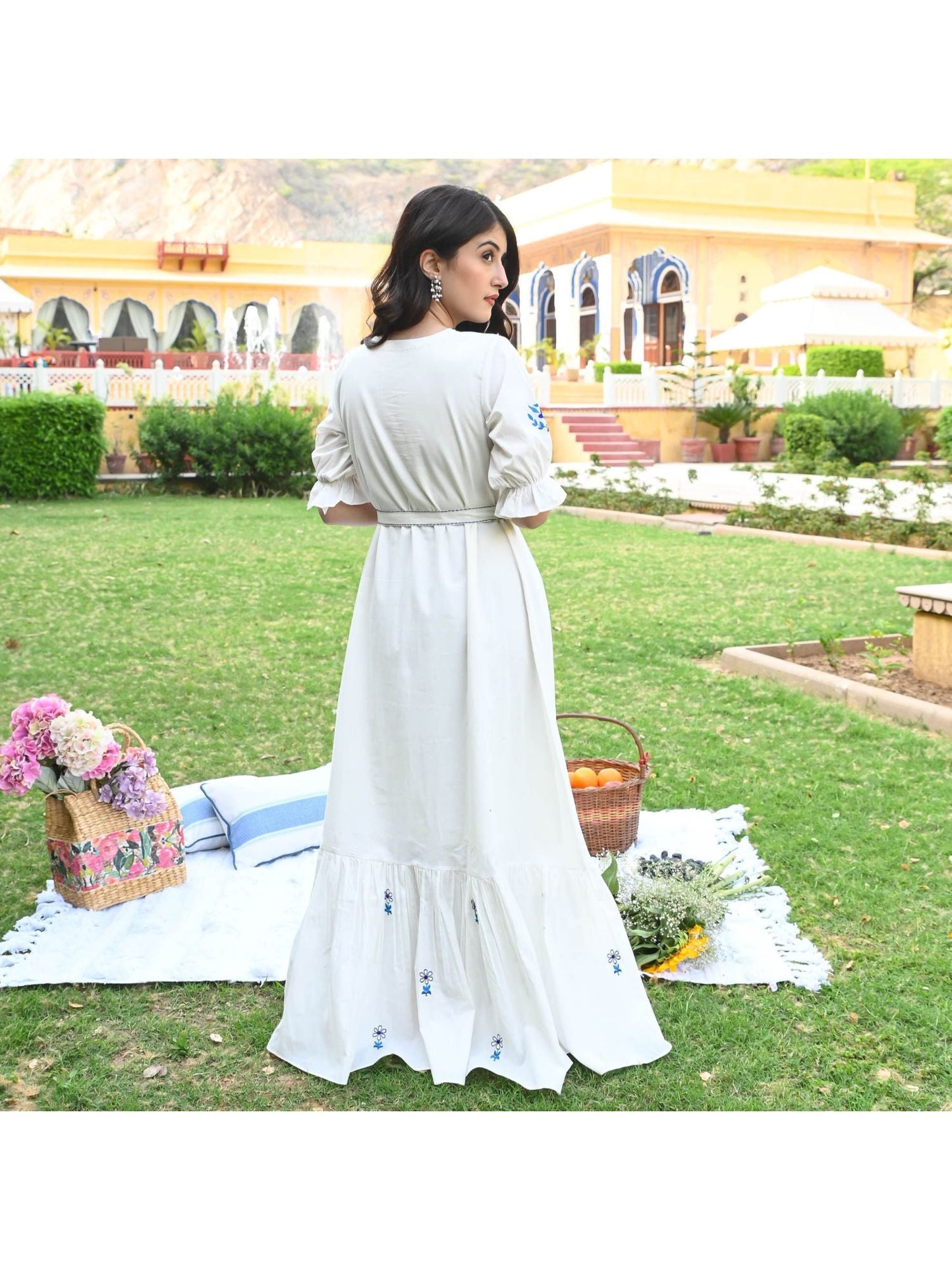 Urbanstree White Maxi Dress With Belt (Set of 2)