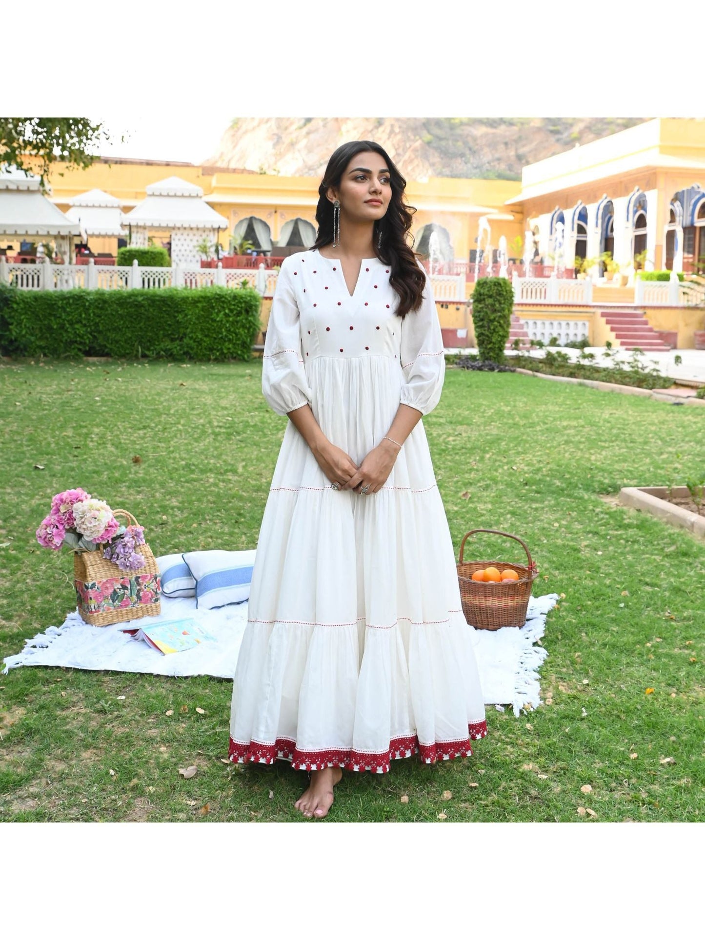 Urbanstree White Raving Maxi Dress