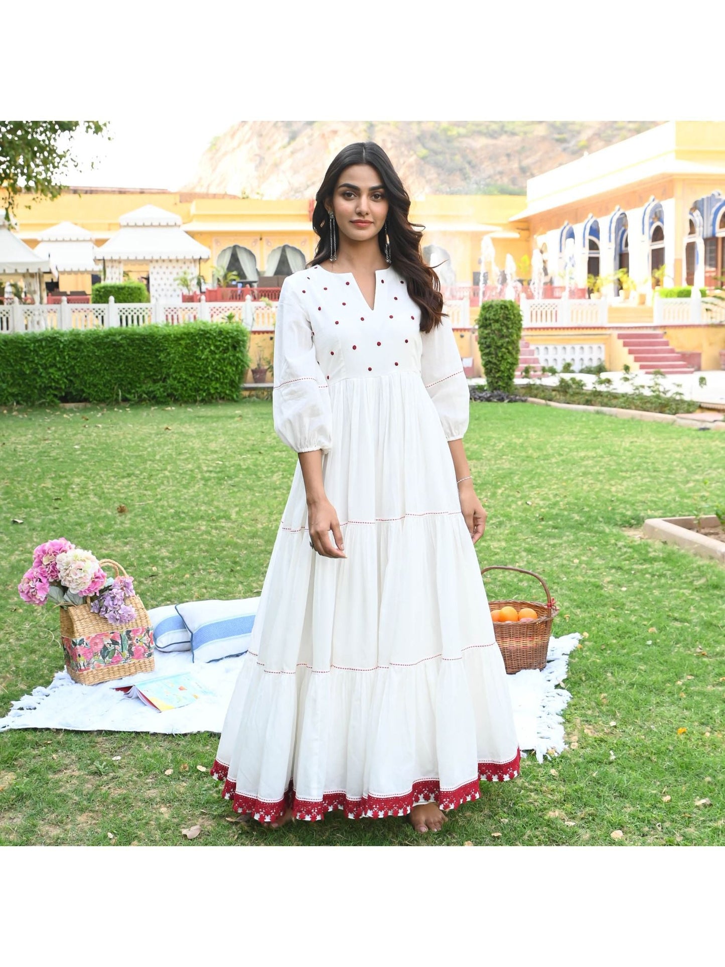 Urbanstree White Raving Maxi Dress