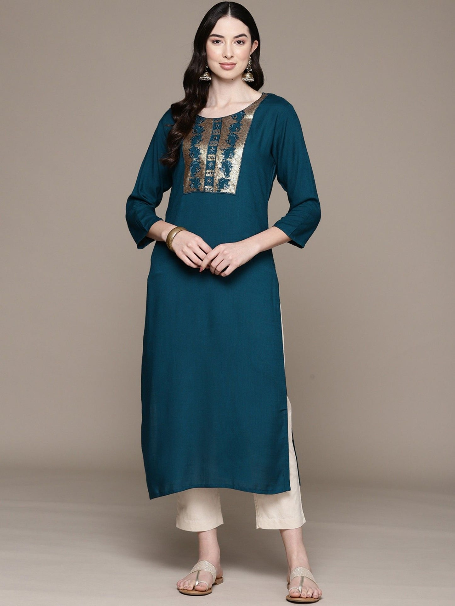 ISHIN Womens Embellished Teal Embroidered Straight Kurta