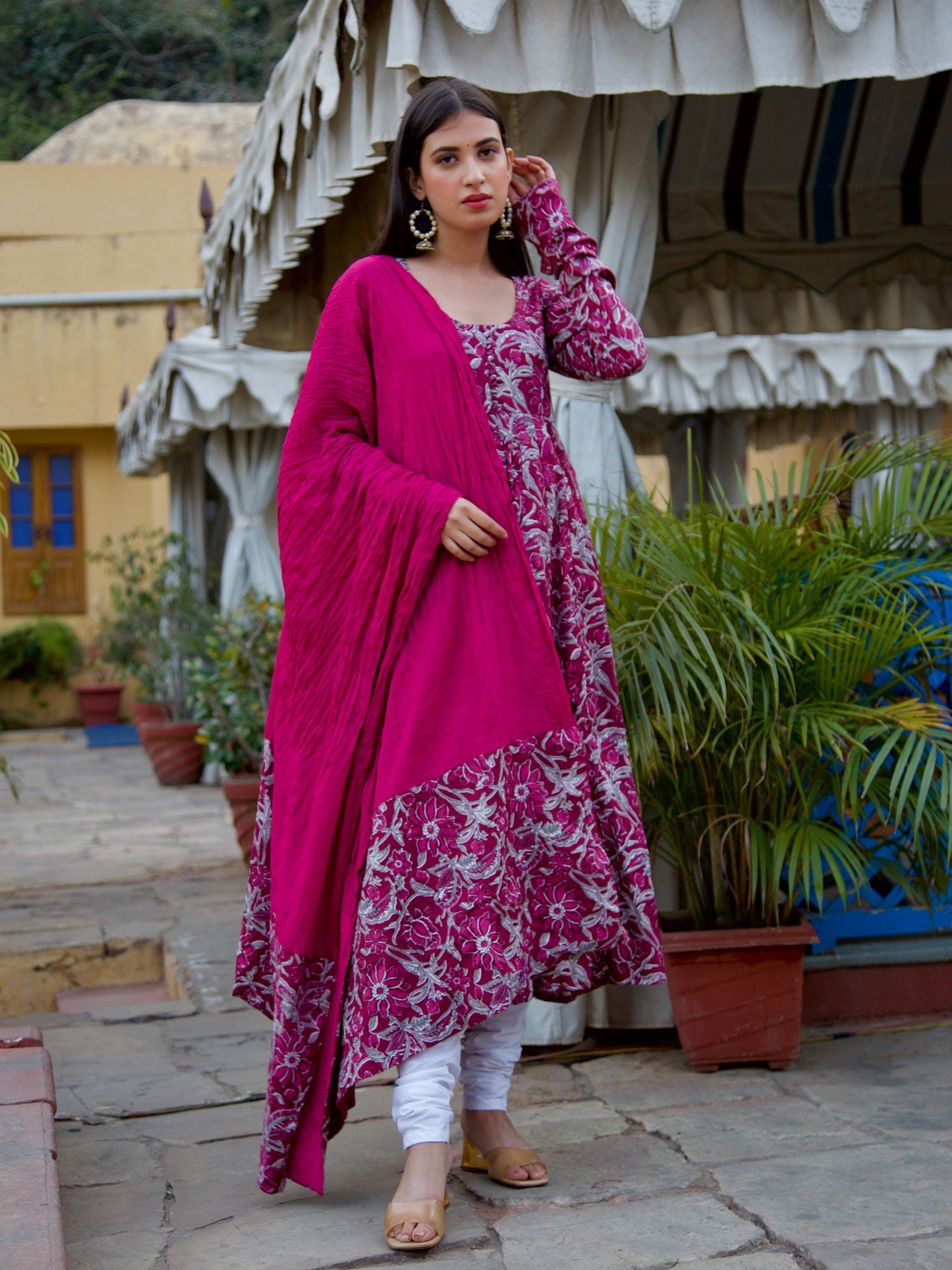 ONEWE INDIA Maisha Anarkali Set (Set of 3)