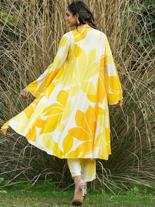 ScakhiI Floral Printed Top, Cape & Pants Co-Ords