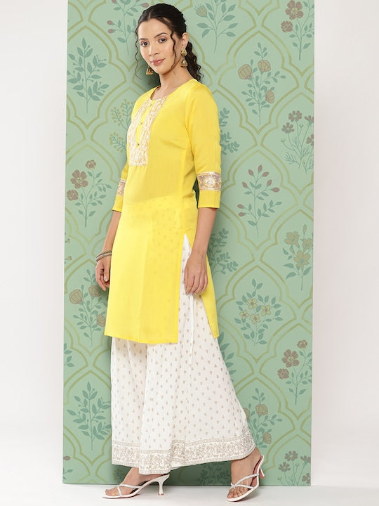 Yufta Women Floral Embroidered Regular Sequinned Kurta with Palazzos & With Dupatta