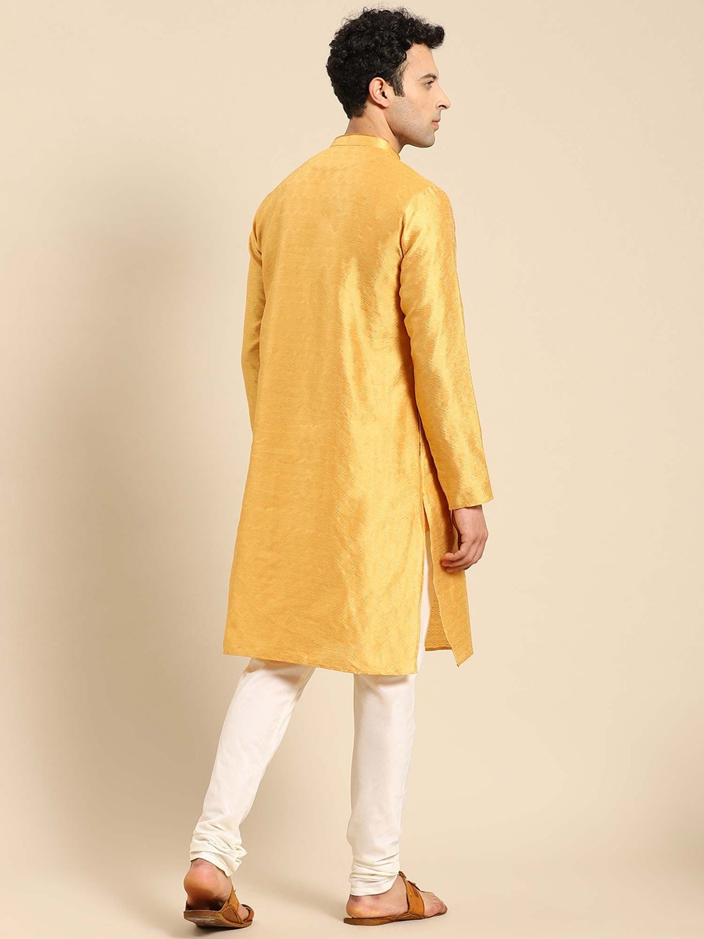 Amodh by Kisah Men Mustard Kurta (Set of 2)