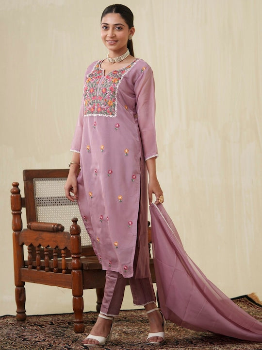 House of Pataudi Ethnic Motifs Embroidered Thread Work Kurta With Trouser & Dupatta Set