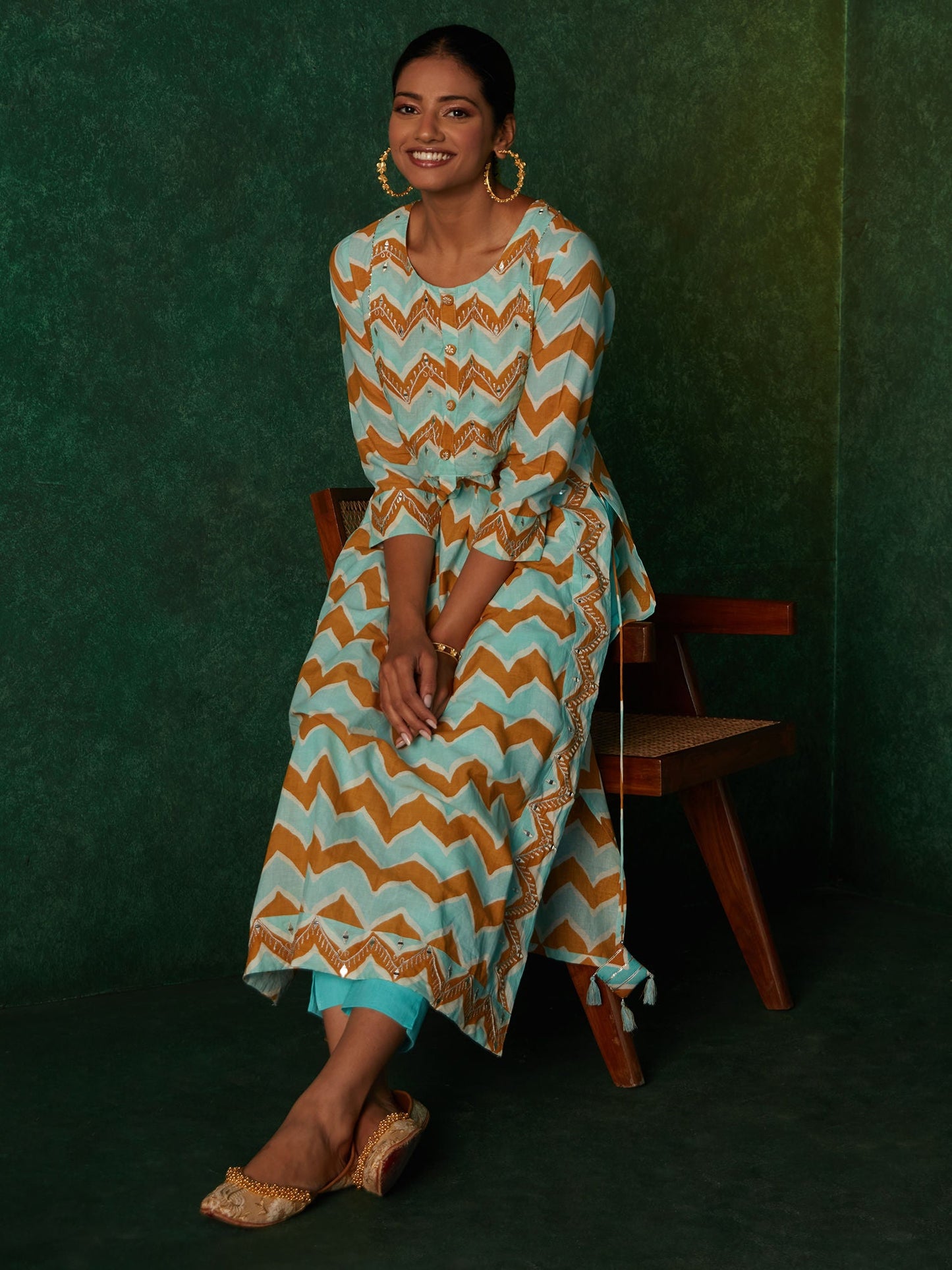 Likha Noor Light Lavender Mirror Embroidered Naira Cut Co-ord Set LIKSKD153 (Set of 2)