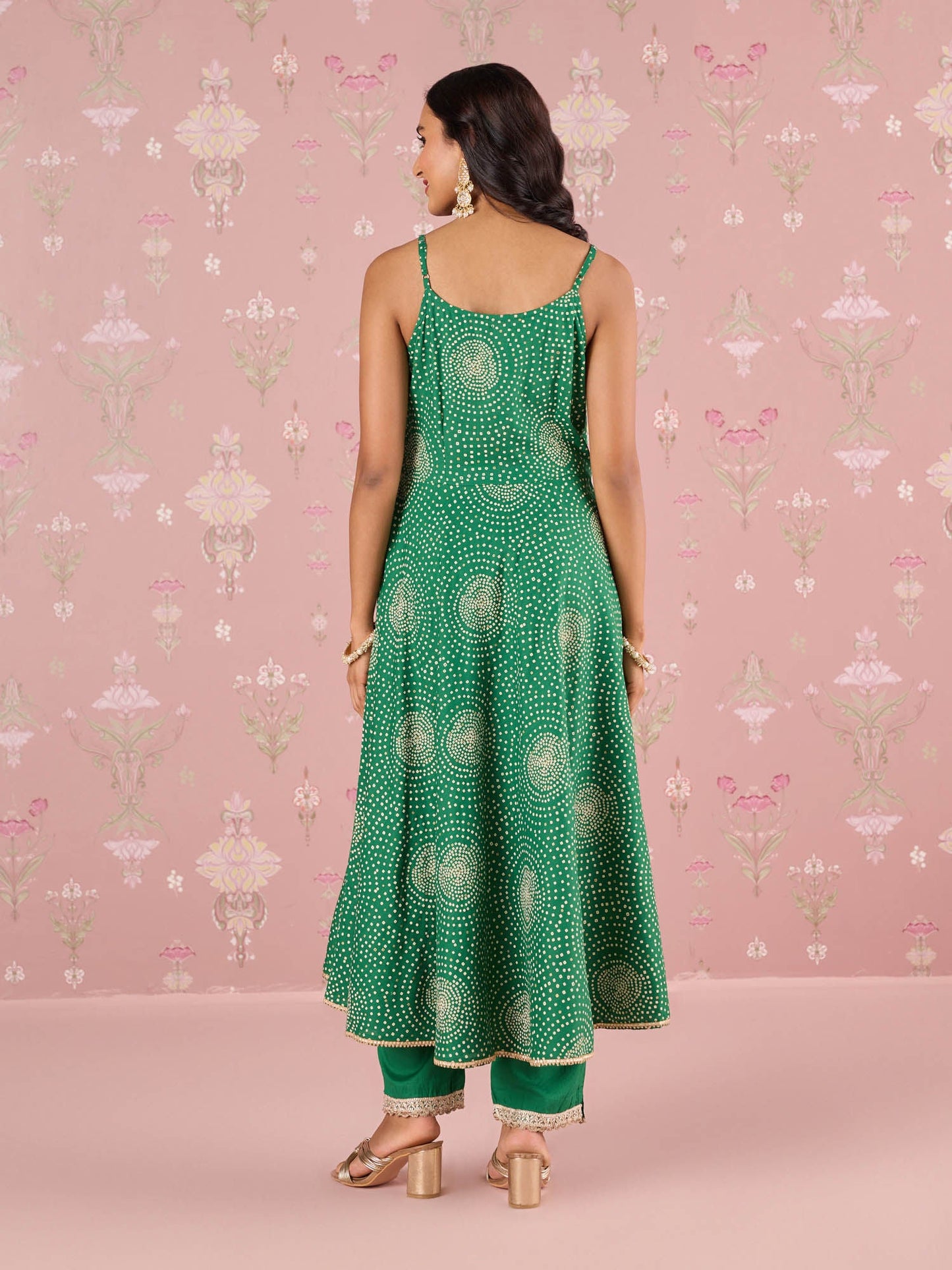 Likha Green Bandhani Printed & Embroidered Flare Kurta Pant & Dupatta (Set of 3)