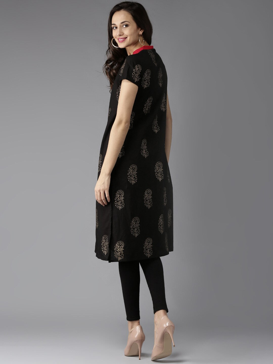 Here&now Women Black & Red Printed Layered A-Line Kurta
