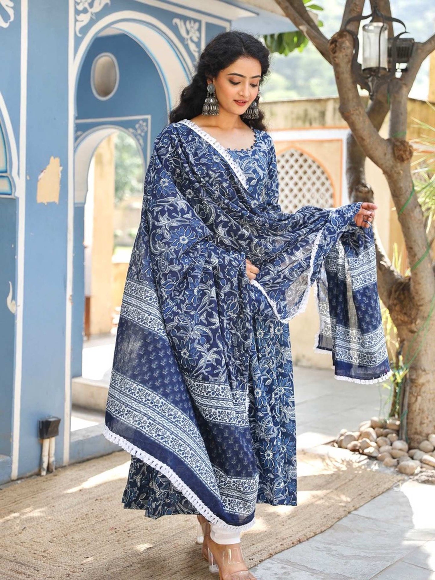 ONEWE INDIA Hema Anarkali (Set of 3)