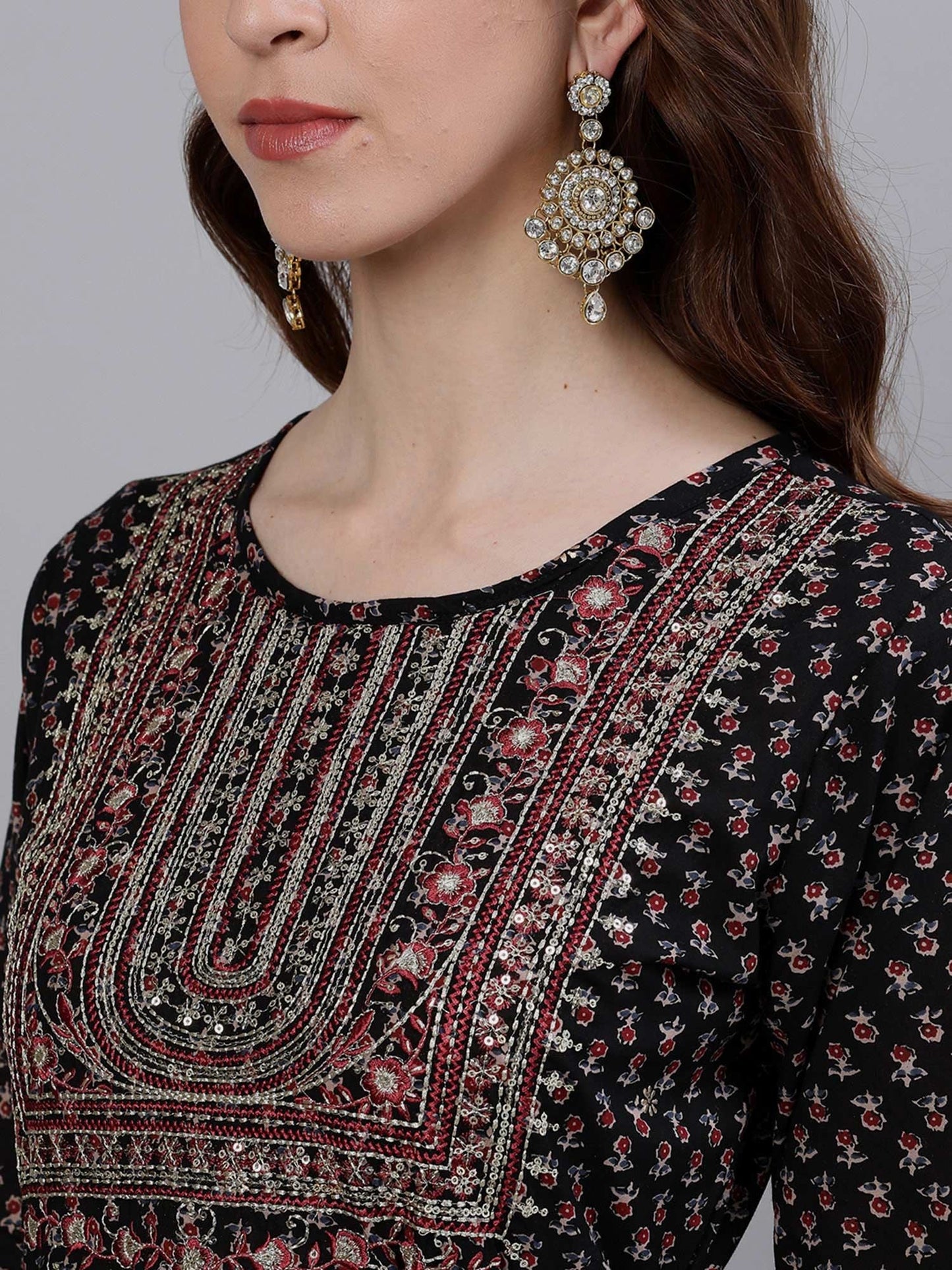 ISHIN Women Black Yoke Embellished Anarkali Kurta